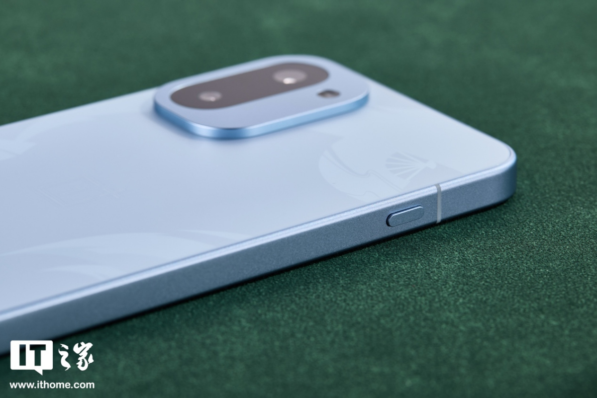 _一加Ace 6T原神定制机开箱图赏：“白鹭公主”神里绫华再临_一加Ace 6T原神定制机开箱图赏：“白鹭公主”神里绫华再临