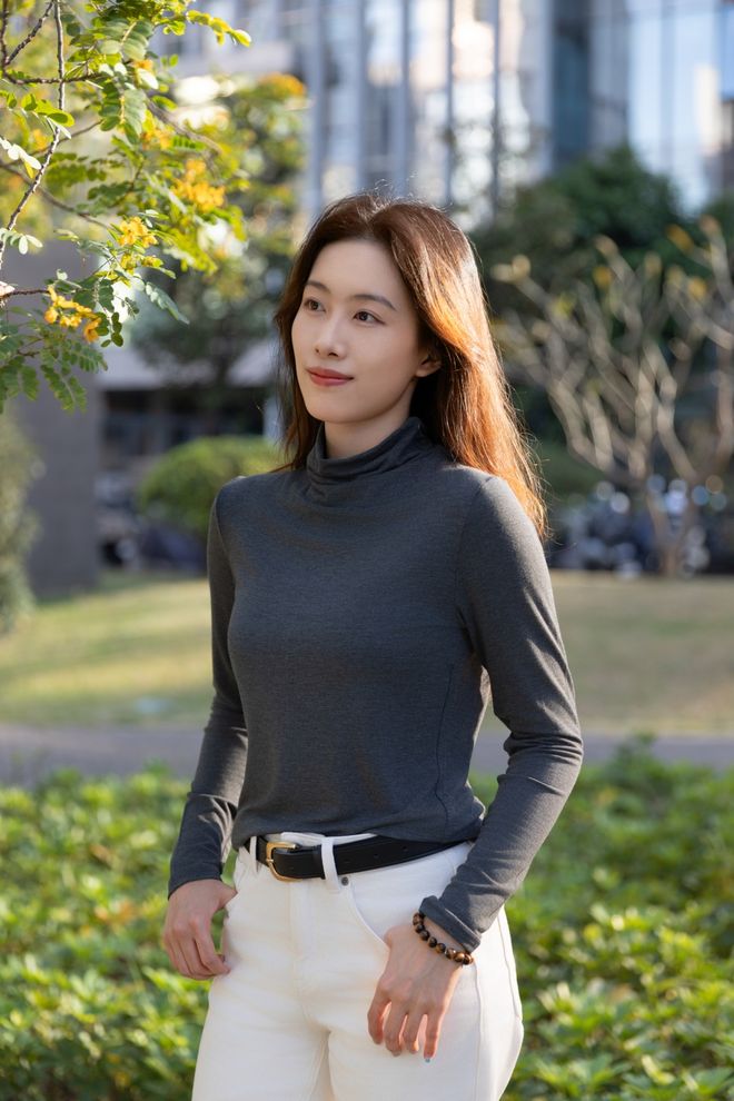 _推广|| 冬天很难不爱这一件，我靠它搭遍了所有外套_推广|| 冬天很难不爱这一件，我靠它搭遍了所有外套