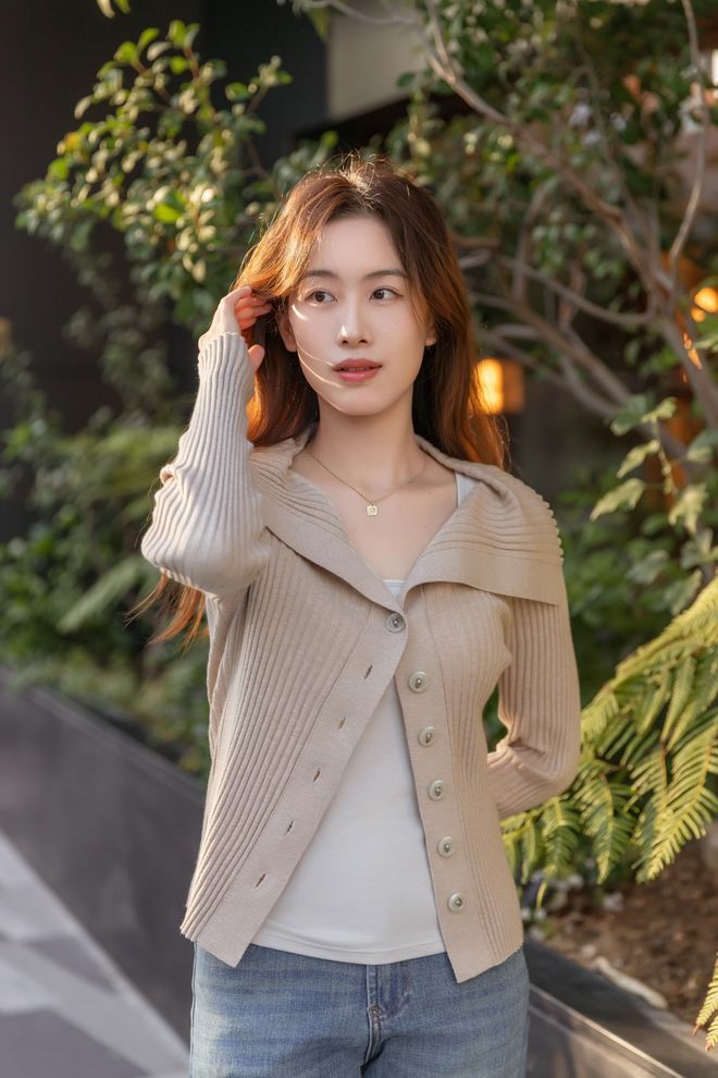 推广|| 冬天很难不爱这一件，我靠它搭遍了所有外套_推广|| 冬天很难不爱这一件，我靠它搭遍了所有外套_