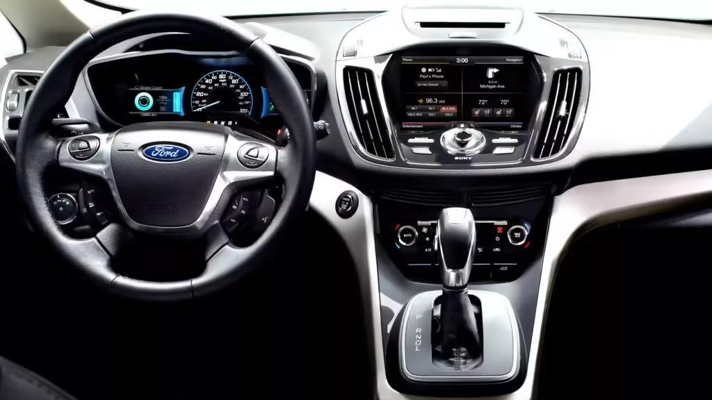 夺命混动车：福特及三家经销商被告上法庭，电池故障灌入毒气致车主死亡_夺命混动车：福特及三家经销商被告上法庭，电池故障灌入毒气致车主死亡_