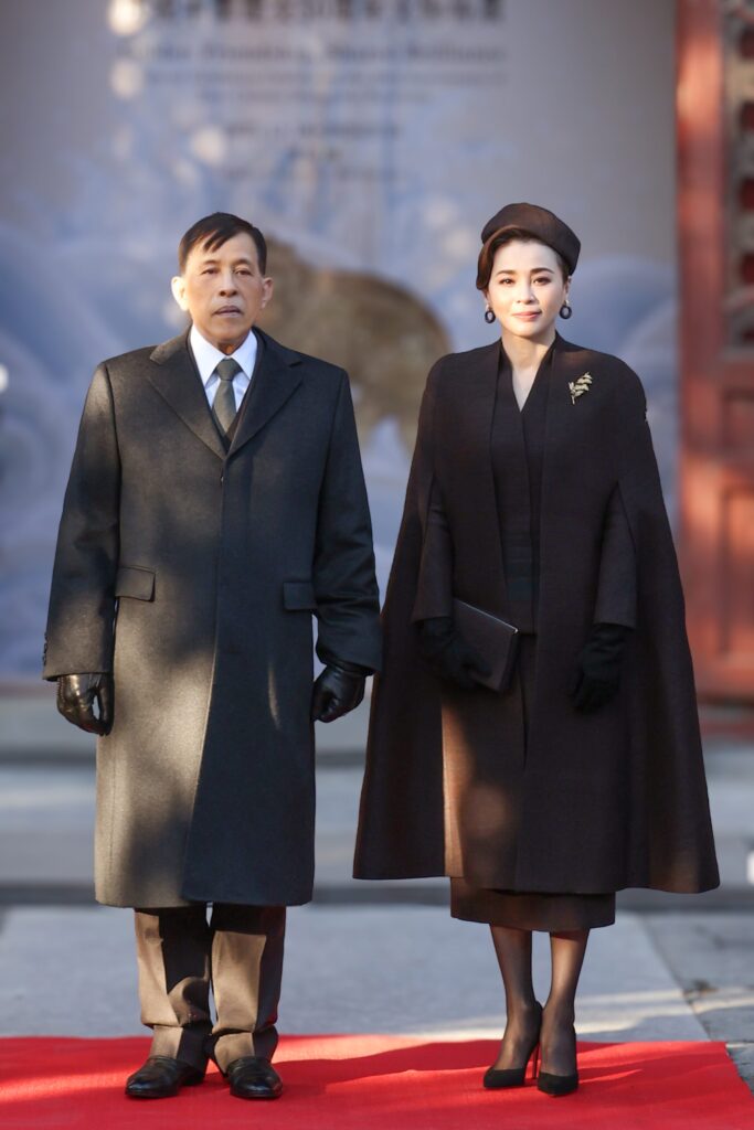 泰国华人太后_泰国王宫和北京故宫_