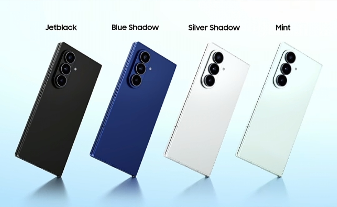 _三星折叠屏最新_三星折叠屏评测视频