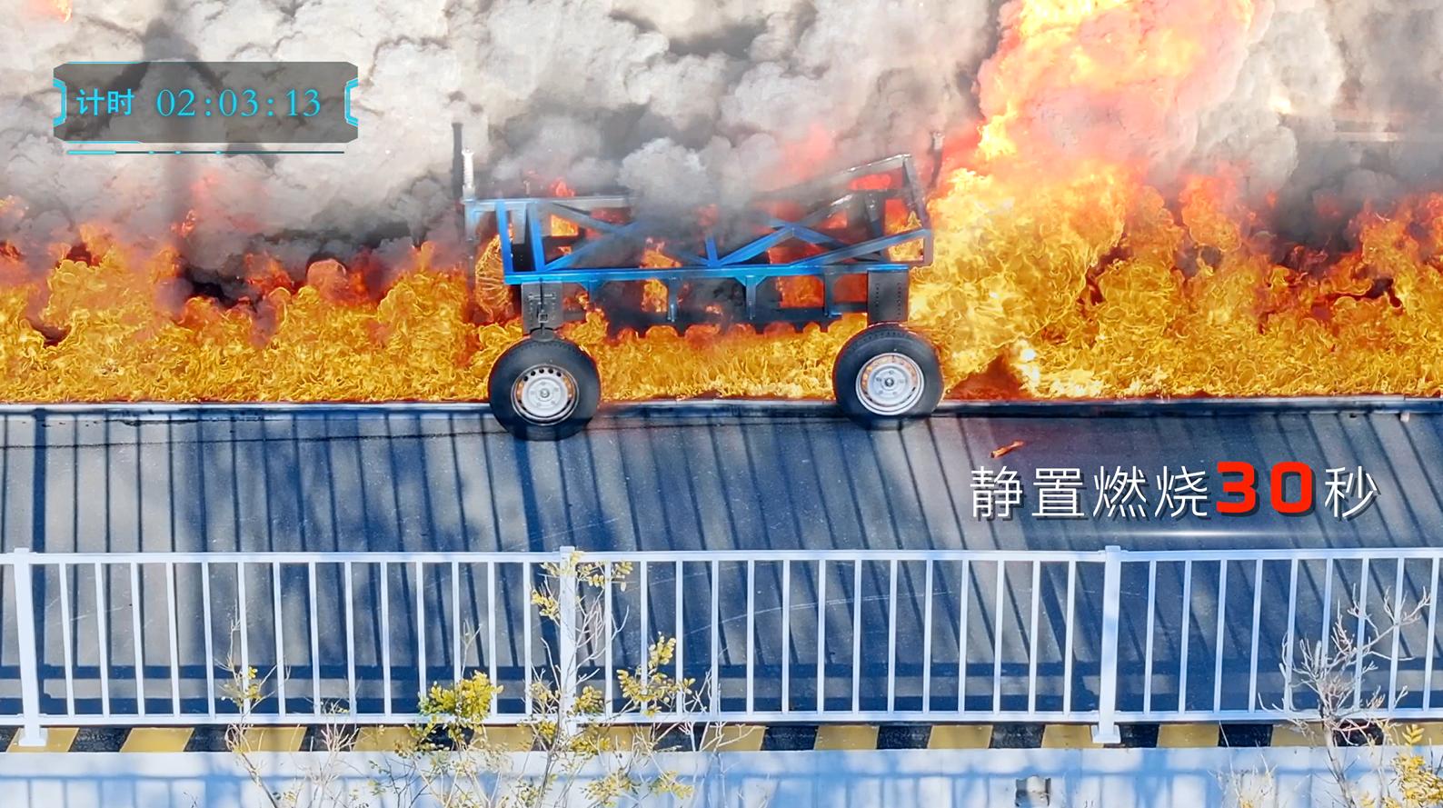 红旗检阅车通过视频__让出轨的人见识下厉害