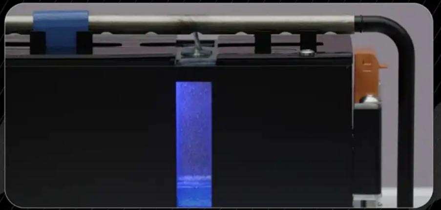 红旗检阅车通过视频_让出轨的人见识下厉害_