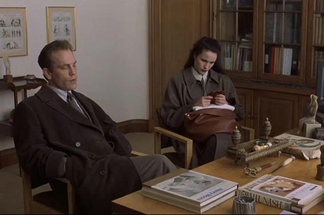 老电影,冬季“衣慌”的一种解药_老电影,冬季“衣慌”的一种解药_