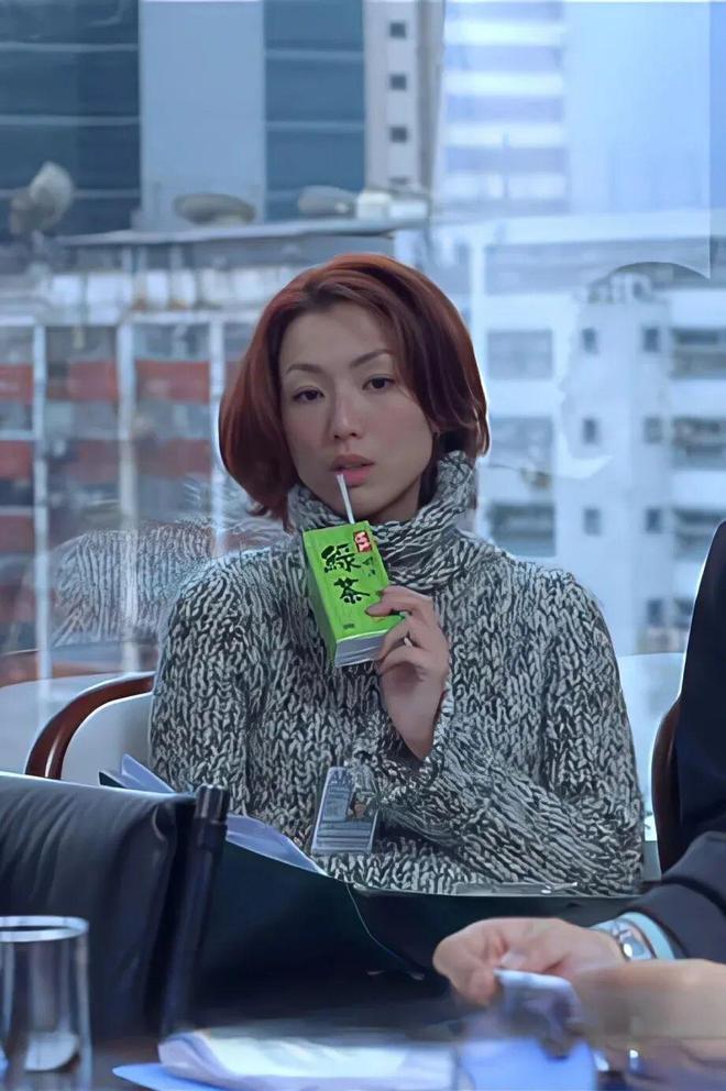 老电影,冬季“衣慌”的一种解药_老电影,冬季“衣慌”的一种解药_