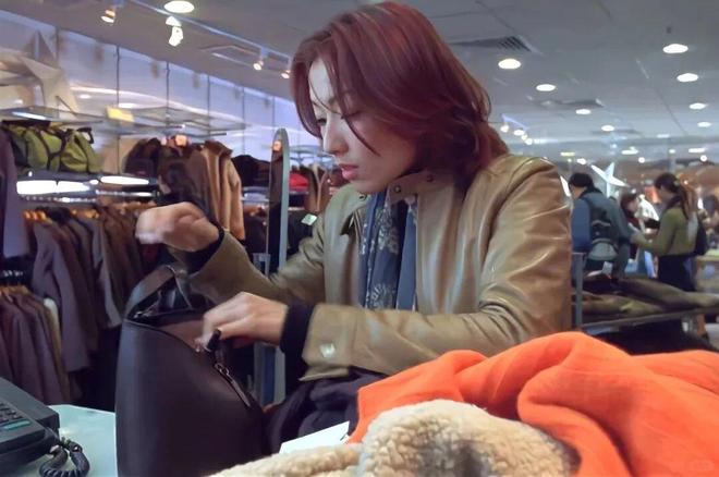 老电影,冬季“衣慌”的一种解药_老电影,冬季“衣慌”的一种解药_