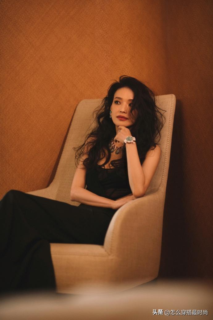 _时尚圈大乱斗，金九银十杂志封，哪家赢得最彻底？_时尚圈大乱斗，金九银十杂志封，哪家赢得最彻底？