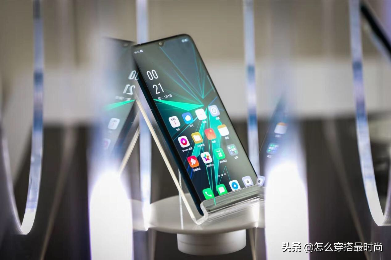 刘雯现实真正国外男友_刘雯的前外籍男友是谁_