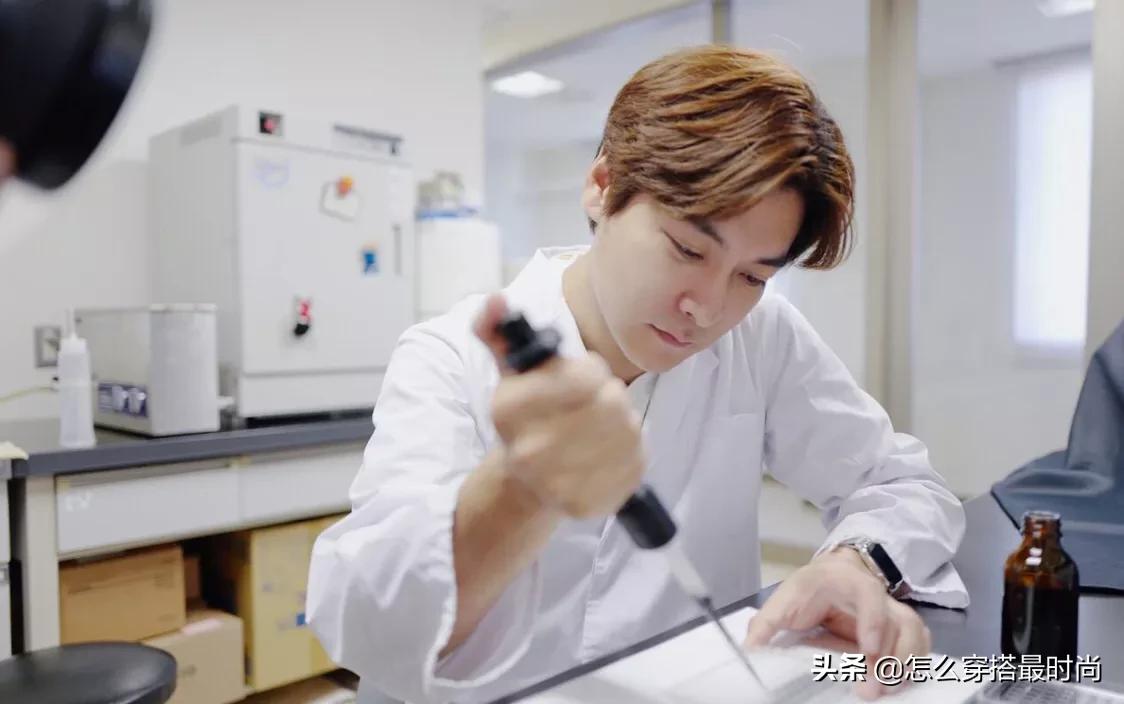 _做好自己，网红们谈何容易_做好自己，网红们谈何容易