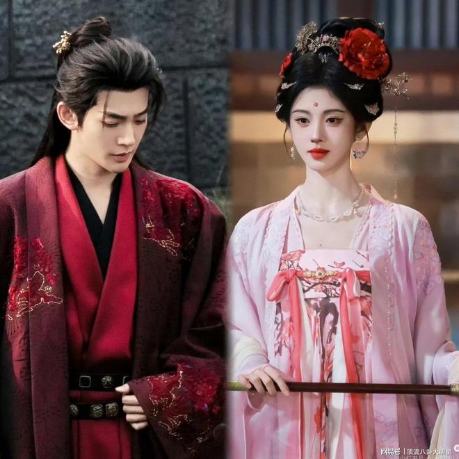 _好家伙️三大平台对垒比拼,各家“王炸剧”频出,谁能拔得头筹_好家伙️三大平台对垒比拼,各家“王炸剧”频出,谁能拔得头筹