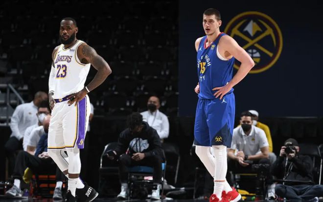 56分+55分！NBA历史首人！被质疑'数据刷子'，却把MVP悬念打没了_56分+55分！NBA历史首人！被质疑'数据刷子'，却把MVP悬念打没了_