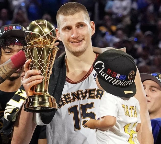 56分+55分！NBA历史首人！被质疑'数据刷子'，却把MVP悬念打没了__56分+55分！NBA历史首人！被质疑'数据刷子'，却把MVP悬念打没了