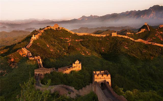 老外游故宫视频_老外在故宫拍老照片_