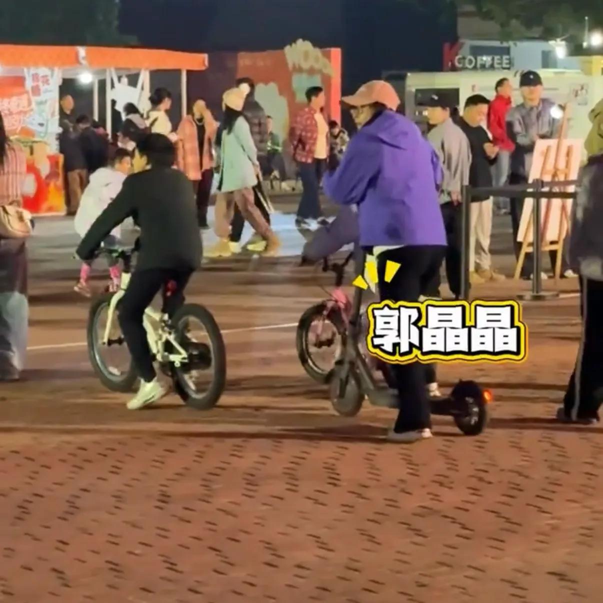 _妈妈带娃和奶奶带娃_奶奶带娃和外婆带娃谁更加好