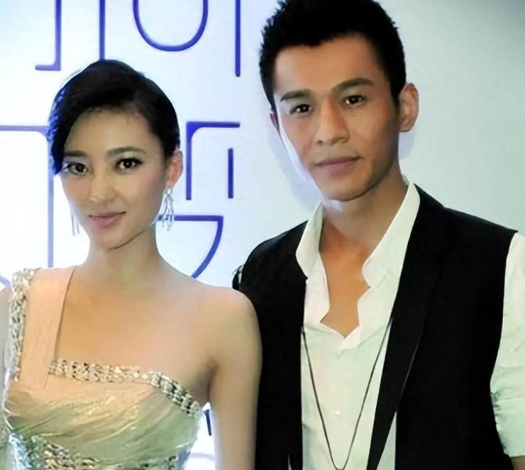 _诈骗13.9亿、金条茅台垫桌腿，王丽坤"豪门"成噩梦 ，刘涛深受其害_诈骗13.9亿、金条茅台垫桌腿，王丽坤"豪门"成噩梦 ，刘涛深受其害