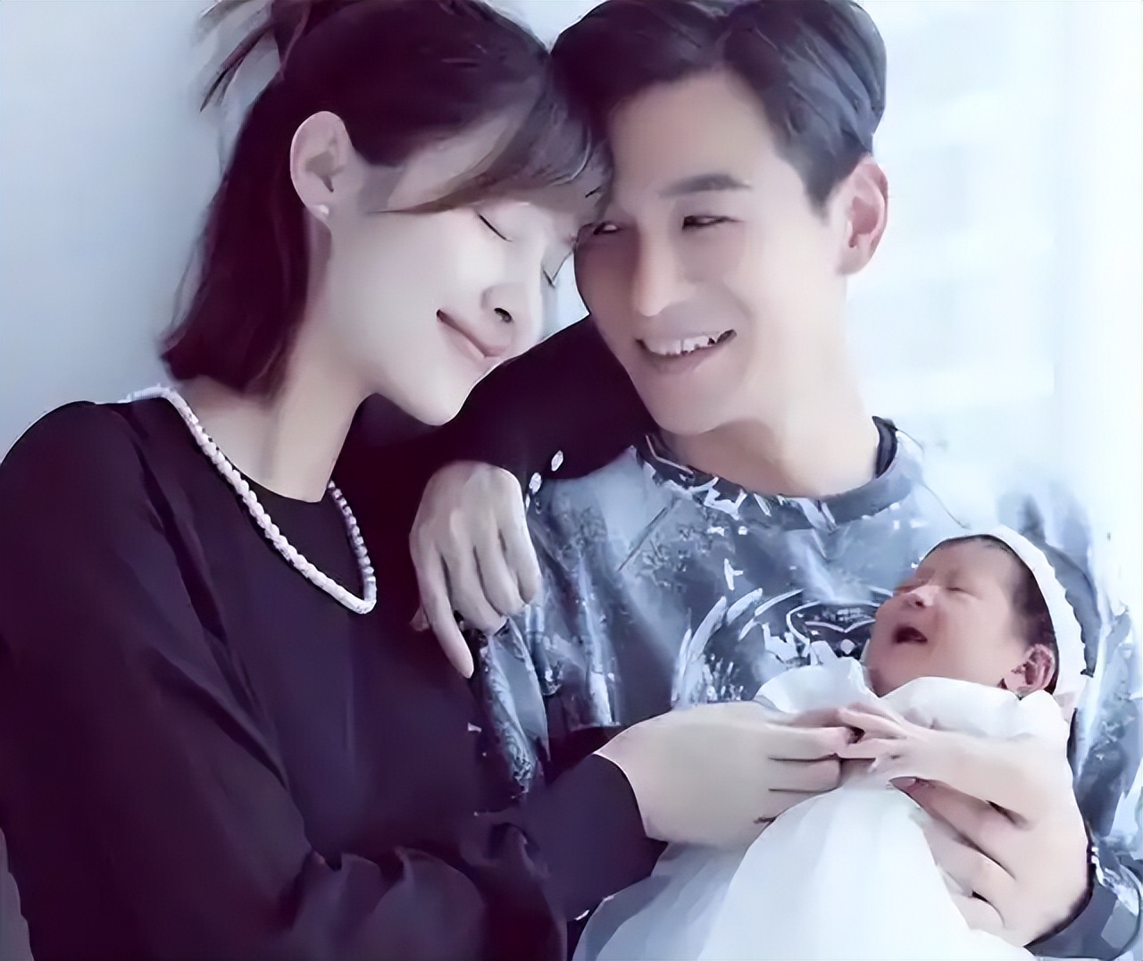 _诈骗13.9亿、金条茅台垫桌腿，王丽坤"豪门"成噩梦 ，刘涛深受其害_诈骗13.9亿、金条茅台垫桌腿，王丽坤"豪门"成噩梦 ，刘涛深受其害