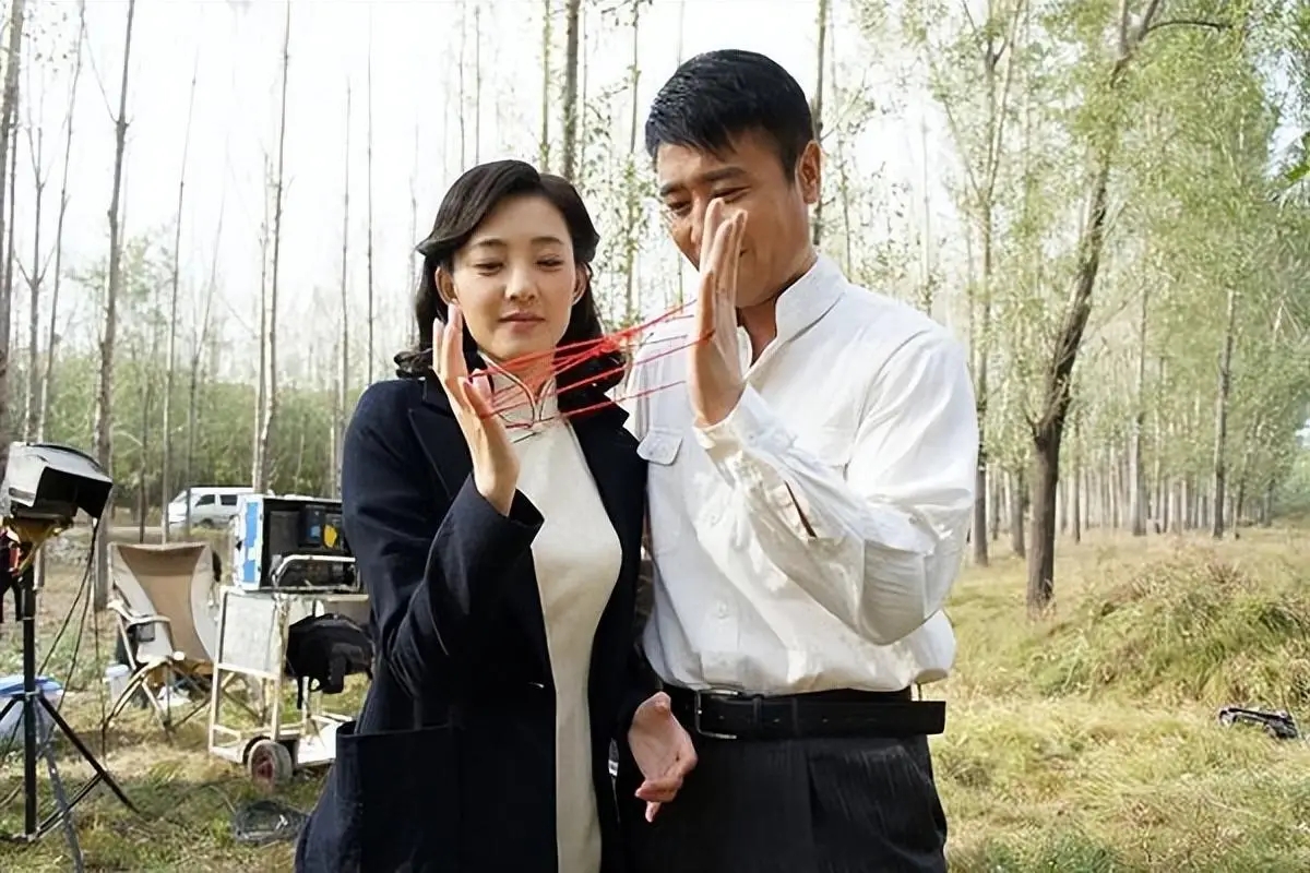 诈骗13.9亿、金条茅台垫桌腿，王丽坤"豪门"成噩梦 ，刘涛深受其害__诈骗13.9亿、金条茅台垫桌腿，王丽坤"豪门"成噩梦 ，刘涛深受其害