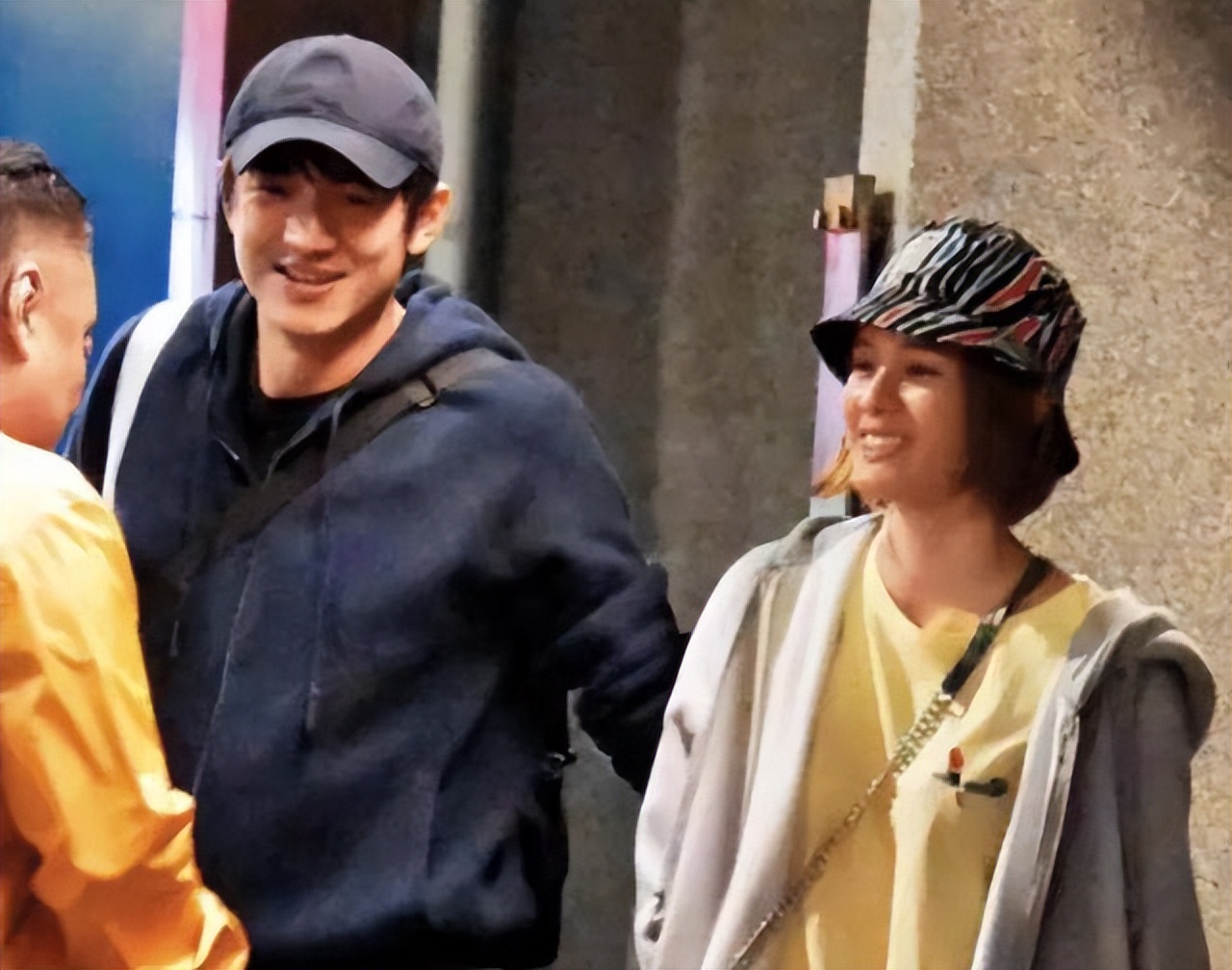 诈骗13.9亿、金条茅台垫桌腿，王丽坤"豪门"成噩梦 ，刘涛深受其害_诈骗13.9亿、金条茅台垫桌腿，王丽坤"豪门"成噩梦 ，刘涛深受其害_