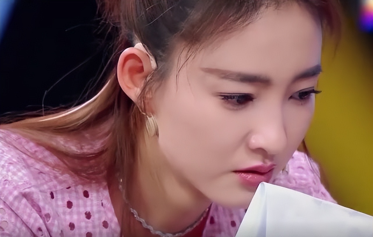 _诈骗13.9亿、金条茅台垫桌腿，王丽坤"豪门"成噩梦 ，刘涛深受其害_诈骗13.9亿、金条茅台垫桌腿，王丽坤"豪门"成噩梦 ，刘涛深受其害