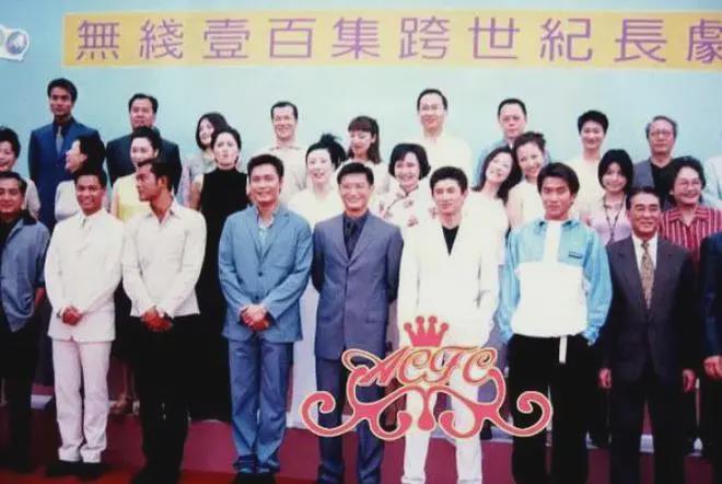 _影评人集体认证的6部神剧，翻拍必毁经典！你追过几部？_影评人集体认证的6部神剧，翻拍必毁经典！你追过几部？