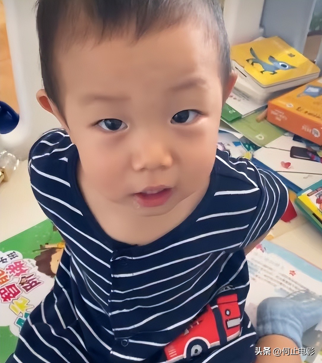 她是《老舅》中的舅妈，人到中年又火一次，老公是名导儿子叫满意__她是《老舅》中的舅妈，人到中年又火一次，老公是名导儿子叫满意