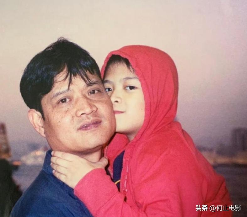 父亲身价亿万，母亲央视名嘴敬一丹，她嫁英国老公扎根农村做公益_父亲身价亿万，母亲央视名嘴敬一丹，她嫁英国老公扎根农村做公益_