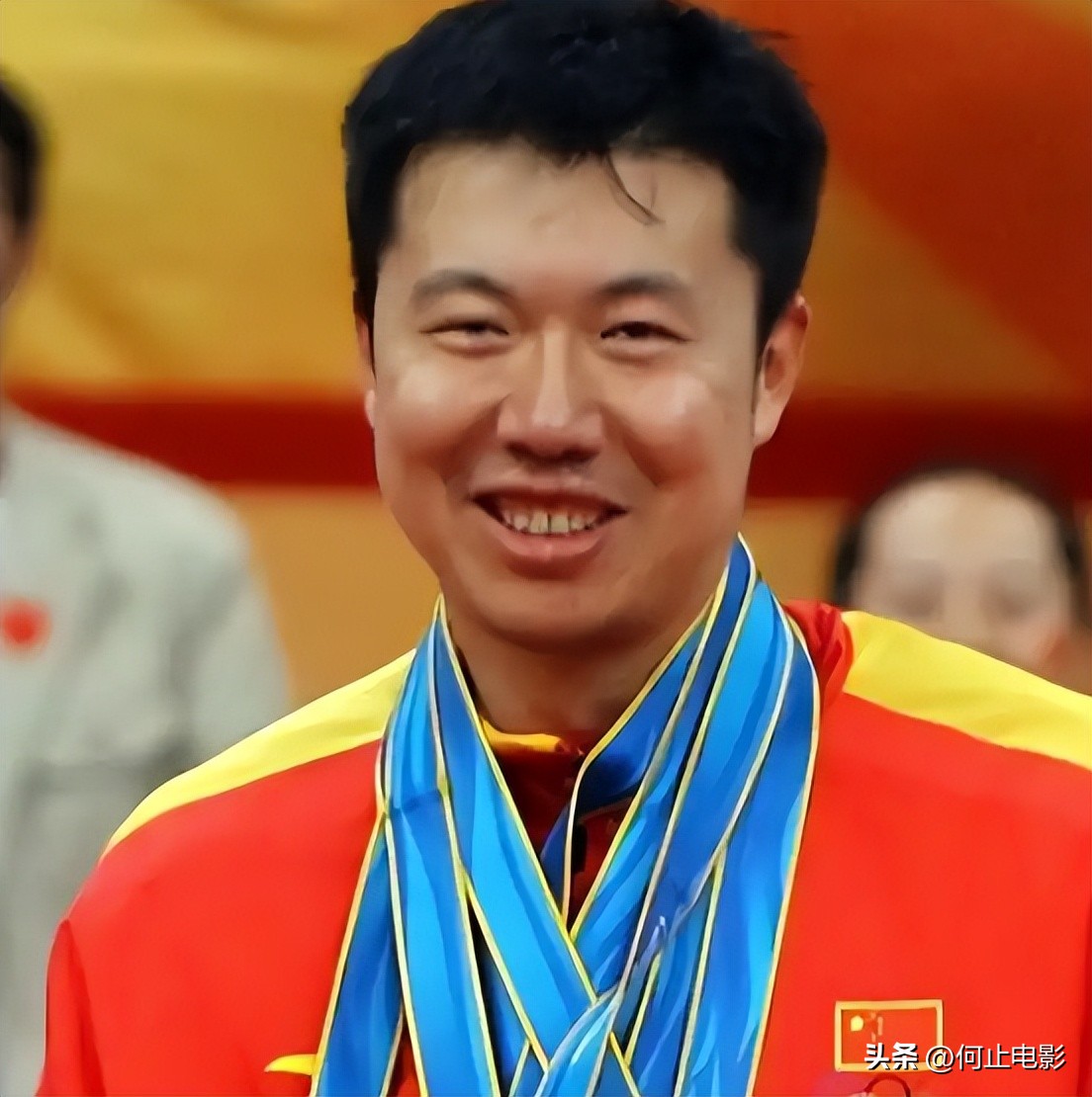 她是知名90后主持人，嫁篮球巨星儿女双全，继子与亲儿子相差20岁_她是知名90后主持人，嫁篮球巨星儿女双全，继子与亲儿子相差20岁_