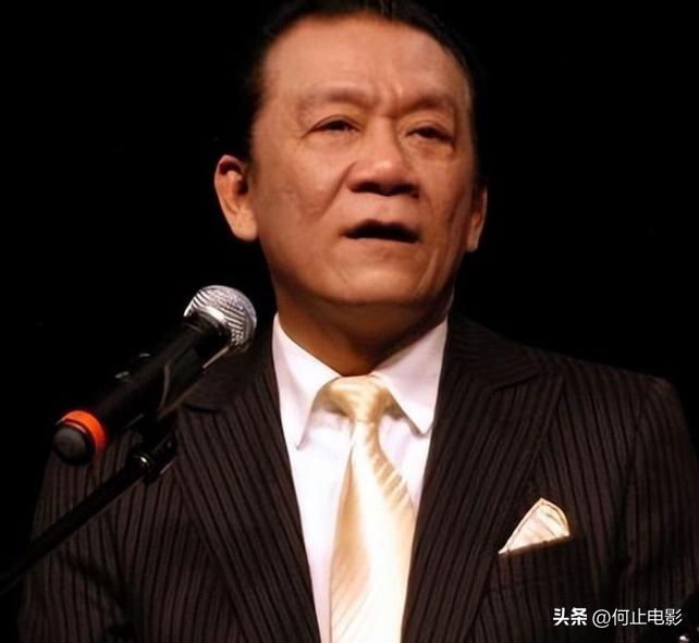 戴侯耀文__侯耀文的妻子照片