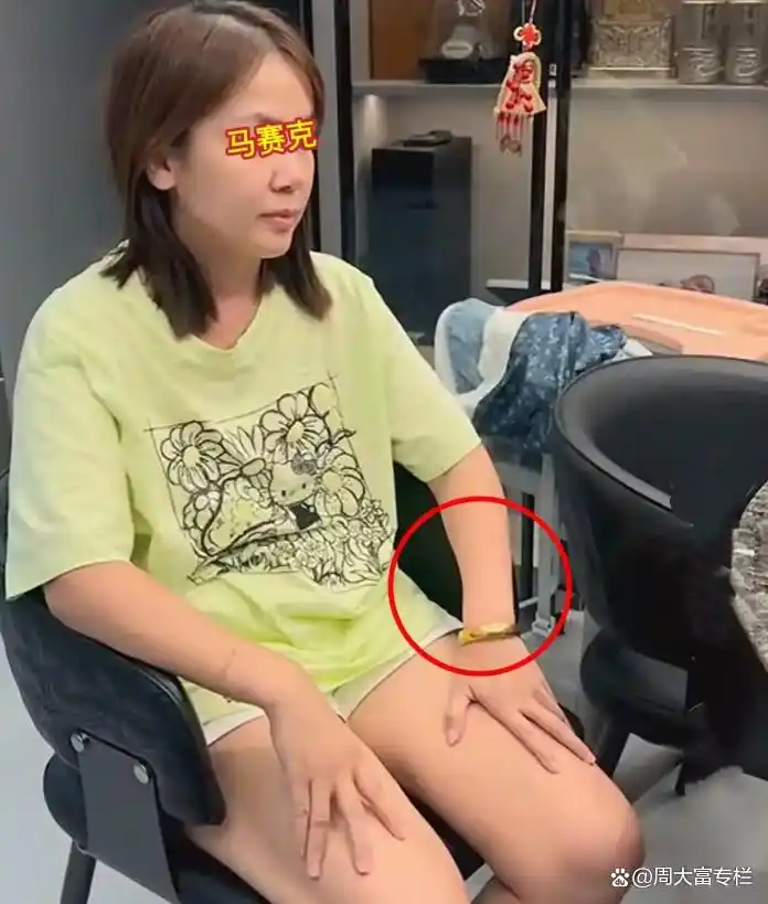 _广东一男子偷情贷款120万给对方花，原配找上门，10分钟视频流出_广东一男子偷情贷款120万给对方花，原配找上门，10分钟视频流出