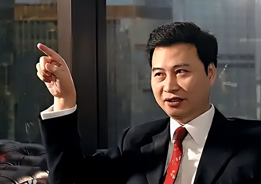 从“最美郭芙”到疯批“豪门荡妇”，她是如何把一手好牌打烂的？__从“最美郭芙”到疯批“豪门荡妇”，她是如何把一手好牌打烂的？