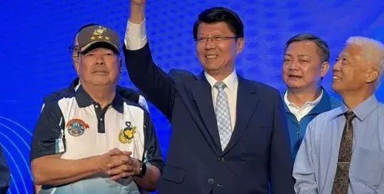 上海介援队健康管理有限公司__形容尴尬处境的诗词