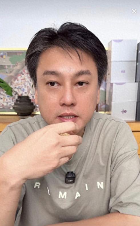 _五月天阿信全名叫什么_五月天阿信ig互动