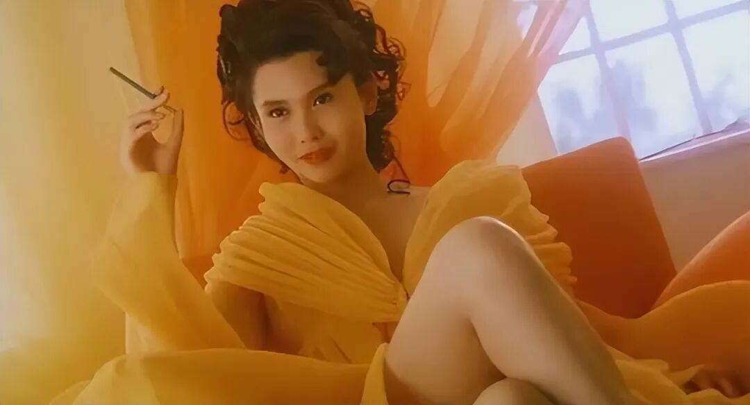 太想红，“艳星”的“黄”色探索_太想红，“艳星”的“黄”色探索_