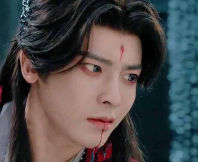 《逍遥》首播即爆，“新华网”点评字字珠玑，说到观众心坎里__《逍遥》首播即爆，“新华网”点评字字珠玑，说到观众心坎里