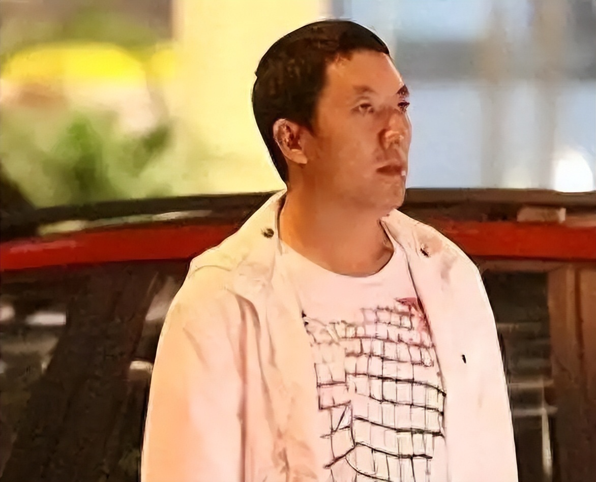 李小冉闺蜜谢娜__李小冉闺蜜团