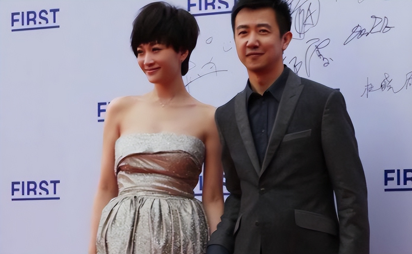 李小冉闺蜜团_李小冉闺蜜谢娜_