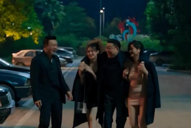 人之初话剧__人之初表演