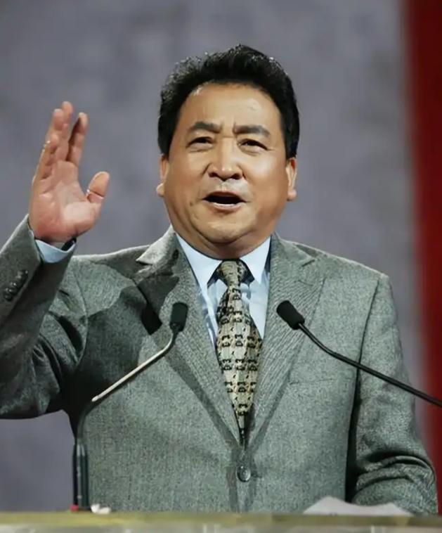 郭德纲谈姜昆__郭德纲说姜昆