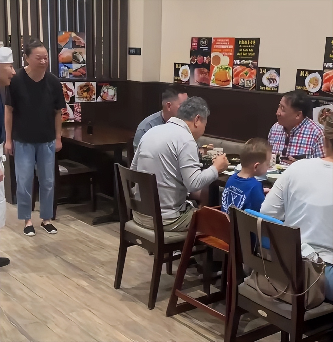 郭德纲谈姜昆__郭德纲说姜昆