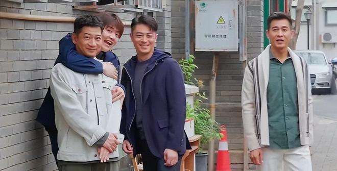 霍建华钟汉良抢资源_霍建华大热剧_