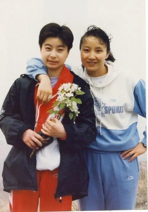 _娶妻旺三代！44岁郭晶晶再次官宣喜讯，让霍震霆和香港豪门沉默了_娶妻旺三代！44岁郭晶晶再次官宣喜讯，让霍震霆和香港豪门沉默了