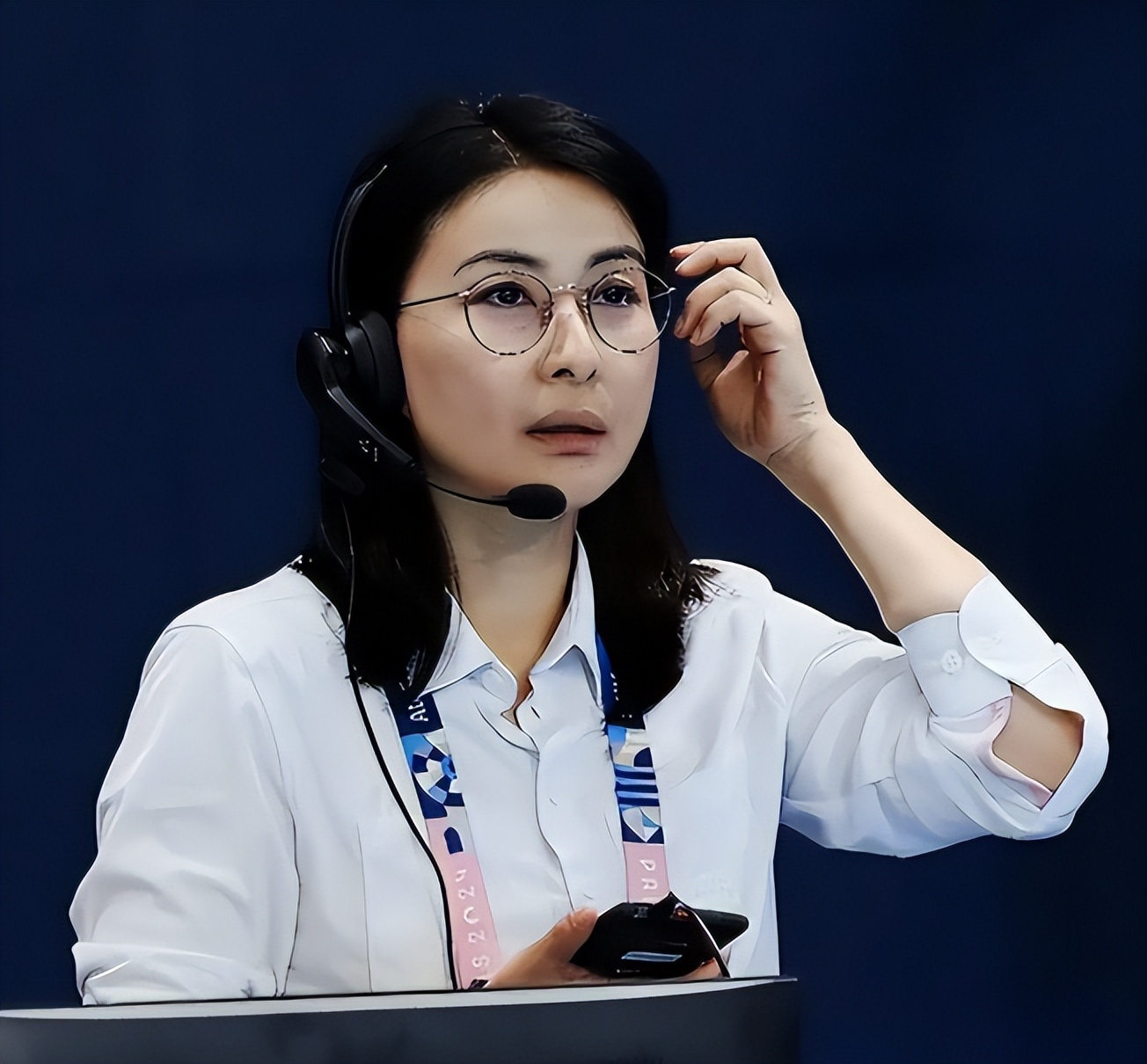 娶妻旺三代！44岁郭晶晶再次官宣喜讯，让霍震霆和香港豪门沉默了_娶妻旺三代！44岁郭晶晶再次官宣喜讯，让霍震霆和香港豪门沉默了_