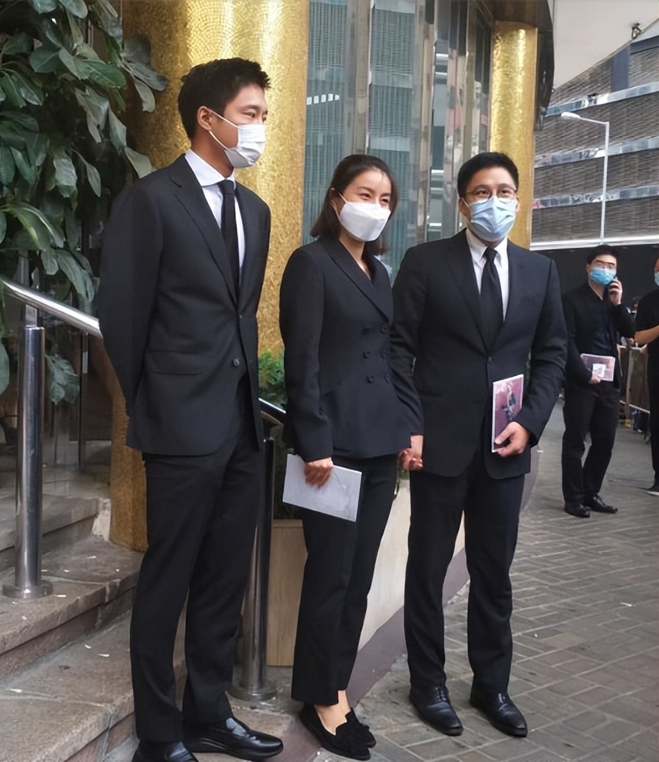 娶妻旺三代！44岁郭晶晶再次官宣喜讯，让霍震霆和香港豪门沉默了_娶妻旺三代！44岁郭晶晶再次官宣喜讯，让霍震霆和香港豪门沉默了_