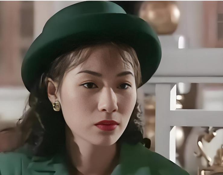 _女星灵气逼人，却情商堪忧，凭一己之力得罪半个娱乐圈！_女星灵气逼人，却情商堪忧，凭一己之力得罪半个娱乐圈！