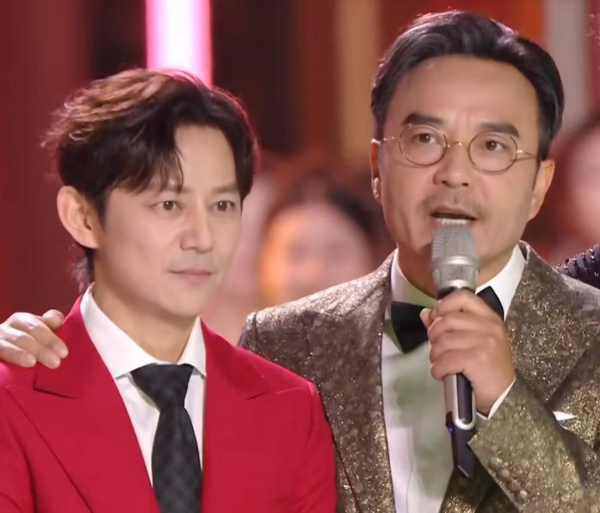 _孟子义杨幂_杨幂2015参加那个跨年晚会