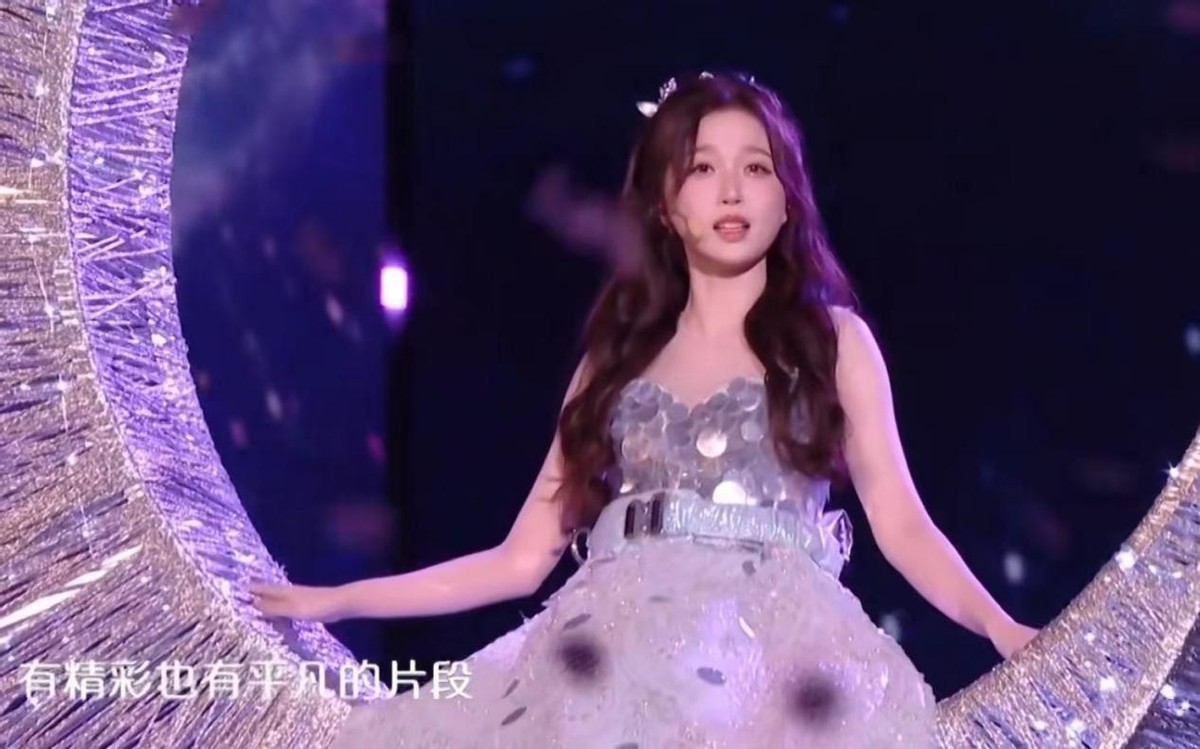 杨幂2015参加那个跨年晚会_孟子义杨幂_