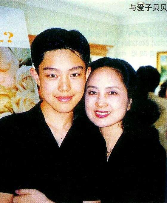 _娱乐圈的帅哥排行榜_娱乐圈顶级帅哥都有谁