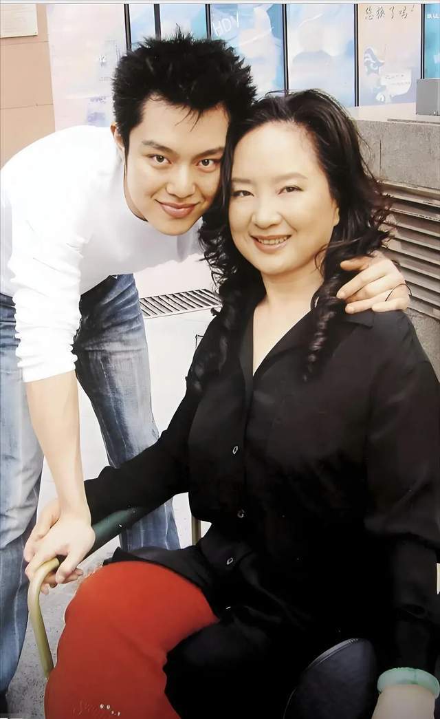 娱乐圈的帅哥排行榜__娱乐圈顶级帅哥都有谁