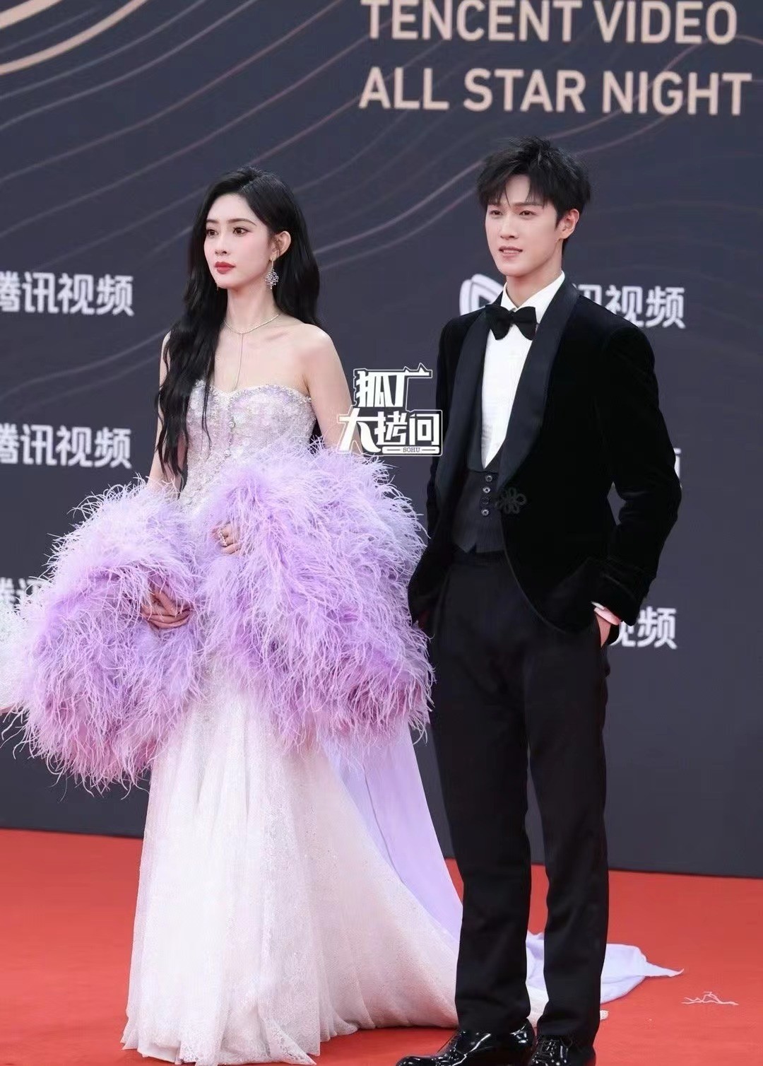 赵丽颖林更新在一起过吗_赵丽颖为林更新宣传新剧_